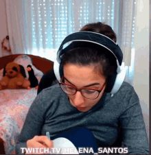 Eating Helena Santos GIF - Eating Helena Santos Twitch GIFs
