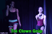 Tre Clown Grup Dance GIF - Tre Clown Grup Dance Reindeer GIFs