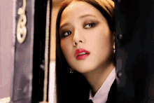 Jisoo Dior GIF - Jisoo Dior Door GIFs