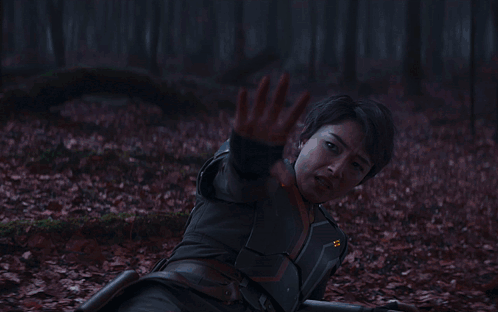 [Image: sabine-wren-lightsaber.gif]