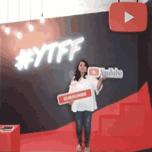 shaking signs subscribe subscribe button youtube events ytff