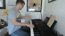 Kyle Landry Kyle Landry Piano GIF - Kyle Landry Kyle Landry Piano Pianist GIFs