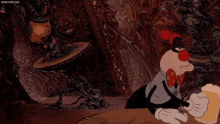 Cool World Nails The Spider GIF - Cool World Nails The Spider Beer GIFs