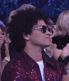 Bruno Mars Clapping GIF - Bruno Mars Clapping Grammys GIFs
