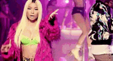 Nicki Minaj Clap GIF - Nicki Minaj Clap Clapping GIFs