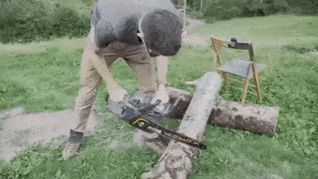 [Imagen: chainsaw-fail.gif]