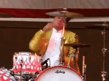 crazy drummer live show weird