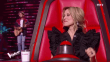 Lara Fabian The Voice GIF - Lara Fabian The Voice Grooving GIFs