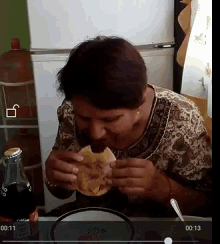 Suegracongordita Eating GIF - Suegracongordita Eating Burger GIFs
