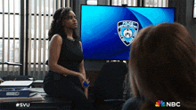Catching The Ball Iab Captain Renee Curry GIF - Catching The Ball Iab Captain Renee Curry Law & Order Special Victims Unit GIFs