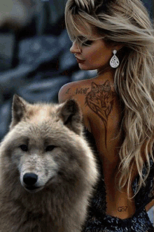 Wolf Girl GIF - Wolf Girl Model GIFs