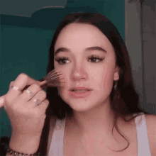Face Foundation Fionafrills GIF - Face Foundation Fionafrills Beautify GIFs
