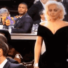 Leonardo Di Caprio Lady Gaga GIF - Leonardo Di Caprio Lady Gaga Golden Globes GIFs