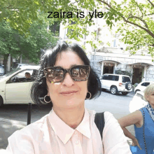 Zaira Yle GIF - Zaira Yle Loqo GIFs