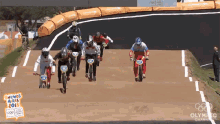 Biking Hump Bike Race GIF - Biking Hump Bike Race Competition GIFs