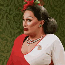 Surprised The Vivienne GIF - Surprised The Vivienne Rupauls Drag Race All Stars GIFs