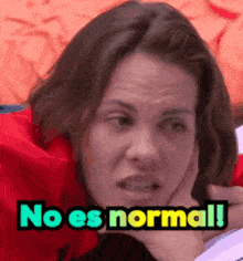 Jessica Bueno No Es Normal GIF - Jessica Bueno No Es Normal Cosas Raras GIFs
