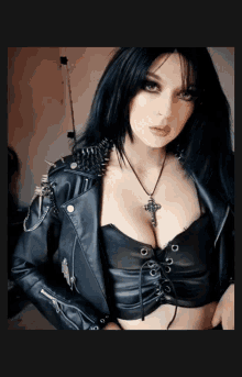 chloe_elizabxth gothic model metal girl black dress leather dress