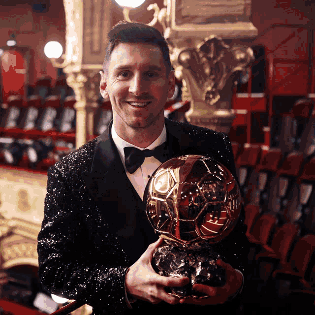 Messi 🐐🐐 Ballon D'or #messi #balloons #goat #messiworldcup