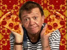 Pizza Munchies GIF - Pizza Munchies Want Some GIFs