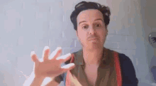 Andrew Scott Shrug GIF - Andrew Scott Shrug Idk GIFs