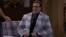 Matches The Couch GIF - Fuller House Matches The GIFs