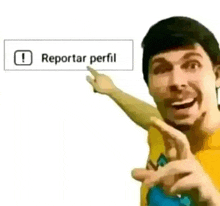 a man is pointing at a sign that says reporter perfil .