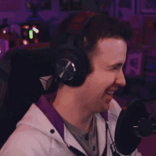 Laughing Drlupo GIF - Laughing Drlupo Funny GIFs