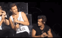 Bug One Direction GIF - Bug One Direction Harry Styles GIFs