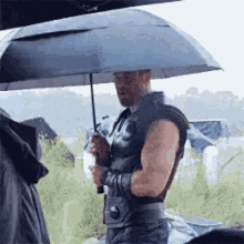 Umbrella Dance Chris Hemsworth GIF