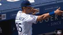 Cody Bellinger Bang GIF - Cody Bellinger Bang Dodgers GIFs