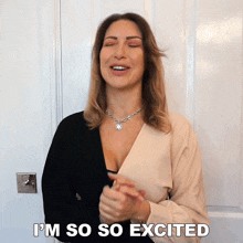 I'M So So Excited Tracy Kiss GIF - I'M So So Excited Tracy Kiss I'M Extremely Thrilled GIFs