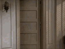 Friends Chandler Bing GIF - Friends Chandler Bing Scared GIFs