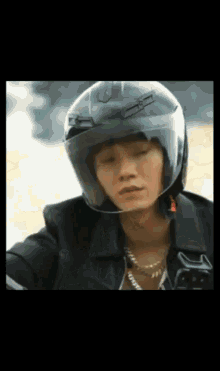 Jupiteragust Arrived GIF - Jupiteragust Arrived Helmet Off GIFs