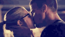 Olicity Oliver And Felicity GIF - Olicity Oliver And Felicity Stephen Amell GIFs