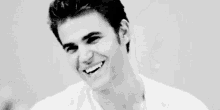 Stefan Salvatore Smile GIF - Stefan Salvatore Smile The Vampire Diaries GIFs