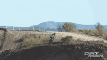 E Flk1rb4wt Y Motocross Jump GIF - E Flk1rb4wt Y Motocross Jump Dirt Rider GIFs