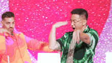Voguing Bowen Yang GIF - Voguing Bowen Yang Rupaul’s Drag Race All Stars GIFs