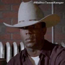 Awkward Look James Trivette GIF - Awkward Look James Trivette Walker Texas Ranger GIFs