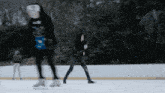 Mr Robot Elliot Alderson GIF - Mr Robot Elliot Alderson Ice Skating GIFs