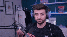 Sypherpk Easy Peasy GIF - Sypherpk Easy Peasy Flip Off GIFs