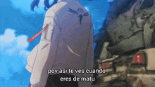 a woman in a white jacket is standing in front of a car and says " pov asite ves cuando eres de matu "