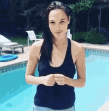 gal gadot ice bucket challenge pour pool cold