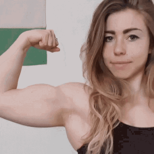 Muscle Girls Flexing & Posing 💪 Fbb & Fitness Muscle Girl flexing