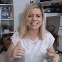 Elly Awesome Im Stoked GIF - Elly Awesome Im Stoked Excited GIFs
