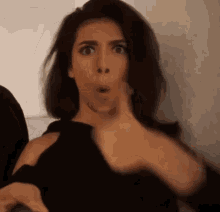 Giselle Torres Thumbs Up GIF - Giselle Torres Thumbs Up Nice GIFs