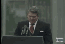 Wall Reagan Speech GIF - Wall Reagan Speech Talking GIFs