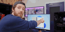 Youre Doing It Wrong Pointing At Computer GIF - Youre Doing It Wrong Pointing At Computer Linus GIFs