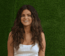 Selena Gomez Hey Guys GIF - Selena Gomez Hey Guys So Excited GIFs