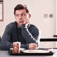 Spider Man Homecoming Peter Parker GIF - Spider Man Homecoming Peter Parker Tom Holland GIFs